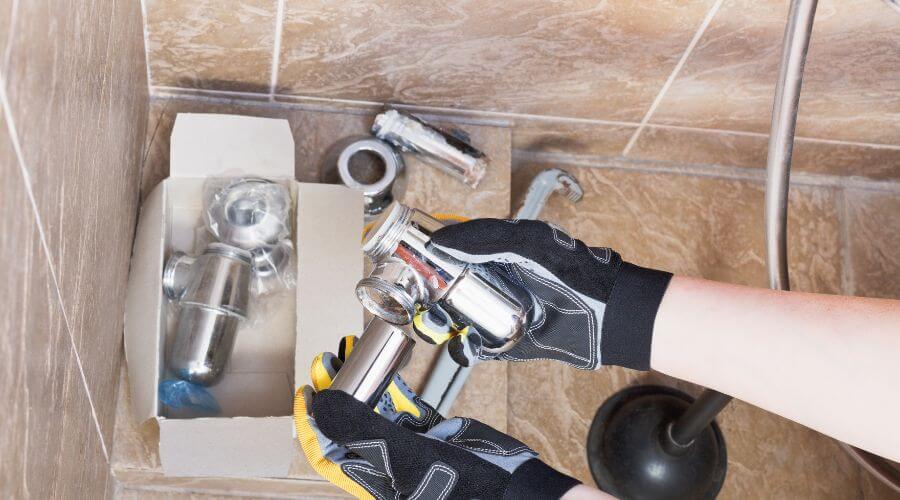 Expert Emergency Roof Repairs services in Otter Lake, MI